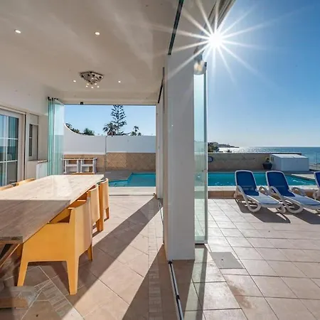 Luxurious Beach - *