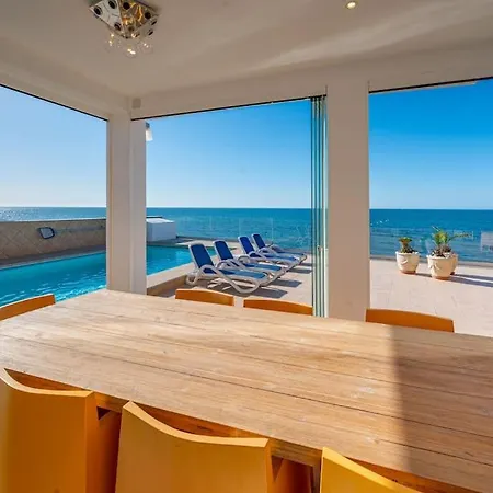 Luxurious Beach - Villa *
