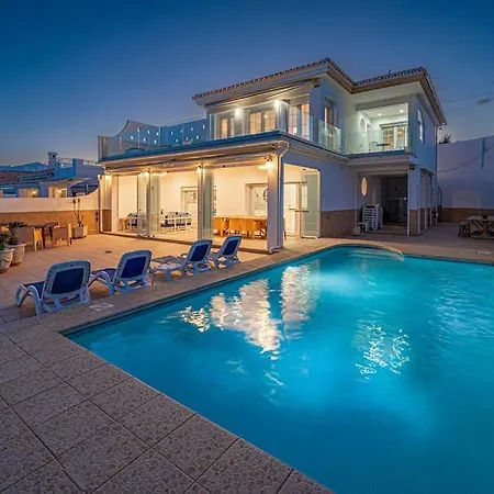 Luxurious Beach - Villa *